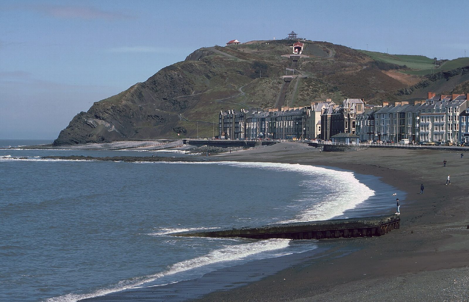 Aberystwyth to Borth on the Ceredigion Coast Path