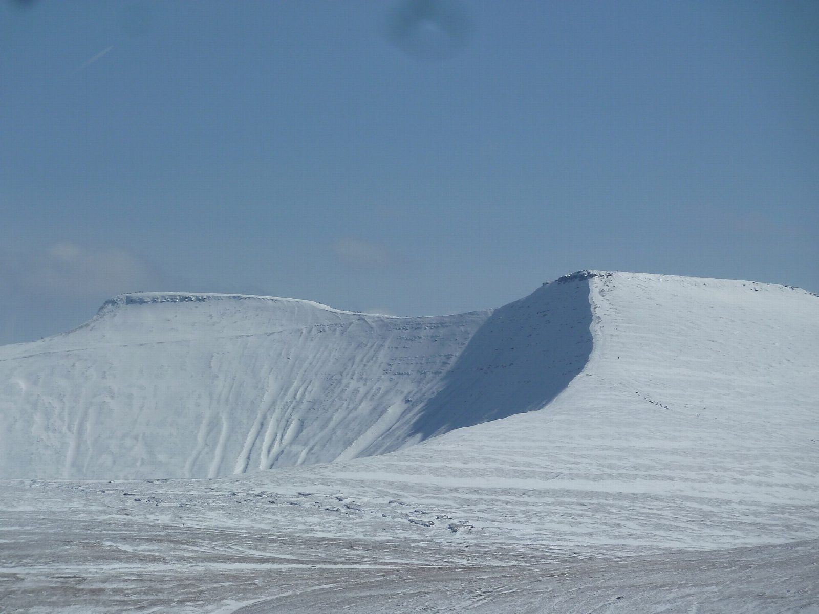 The Beacons Horseshoe from the Neuadd