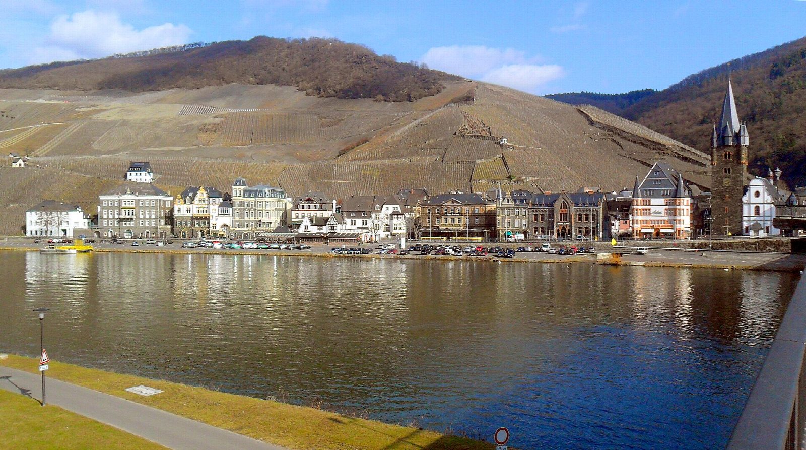 Bernkastel-Kues to Traben-Trarbach along the Moselle