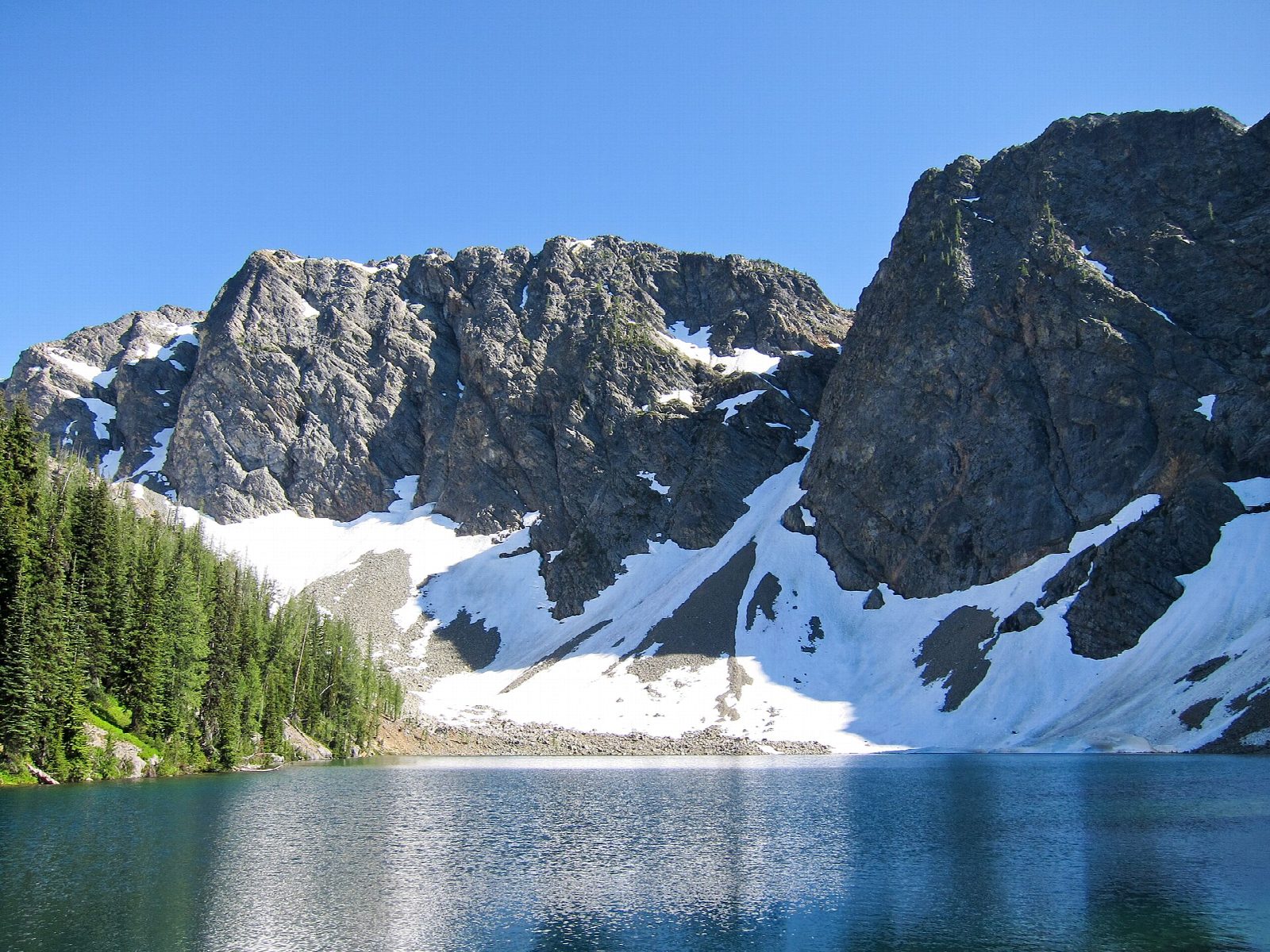 Blue Lake near Washington Pass