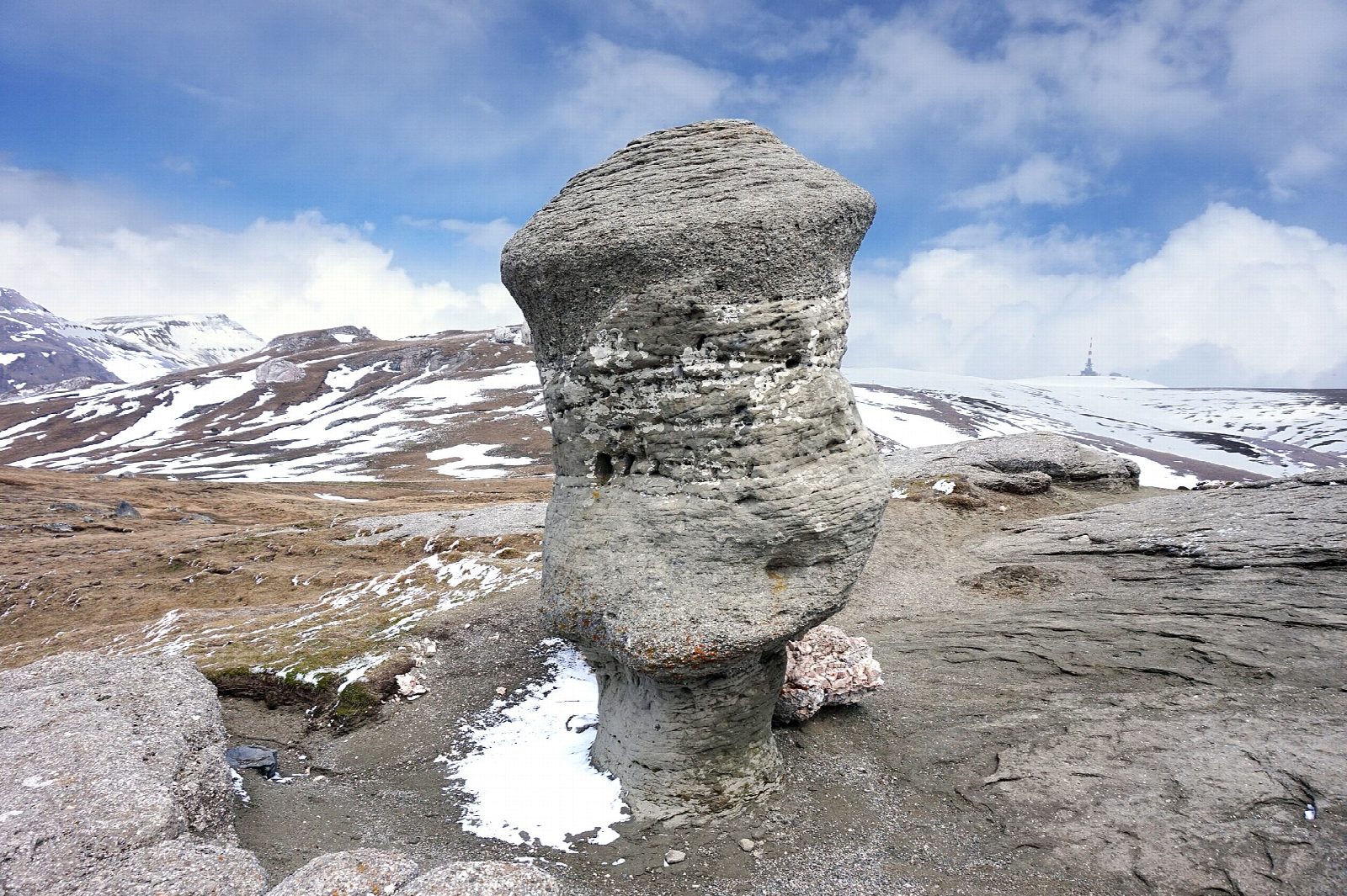 Bucegi: Babele and the Sphinx to Omu