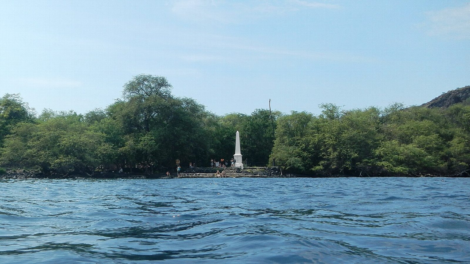 Captain Cook Monument by the Kaʻawaloa Trail