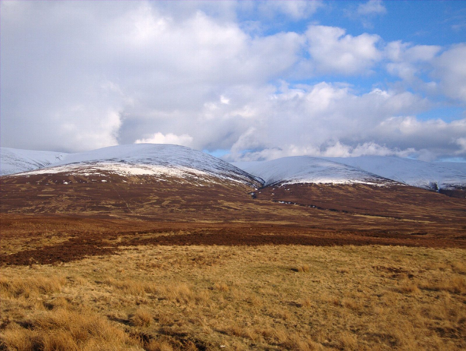 Carn na Caim and A' Bhuidheanach Bheag from Drumochter