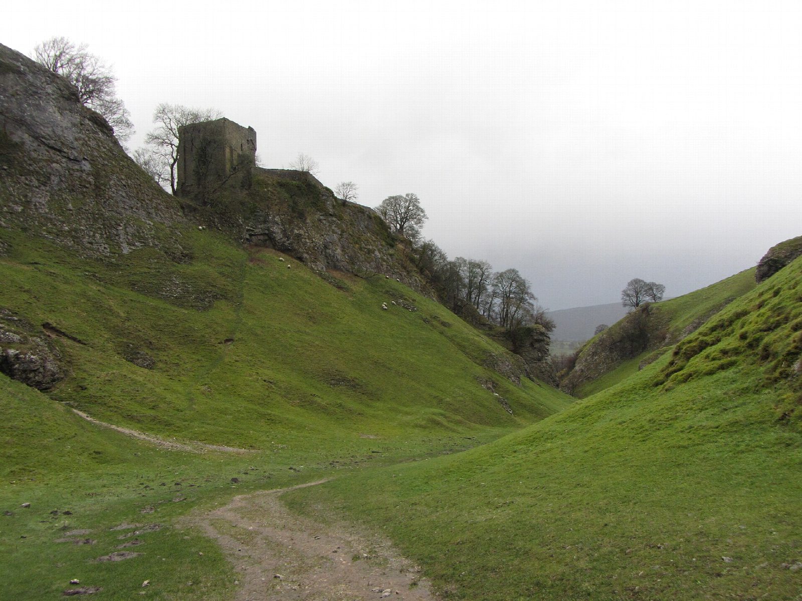 Cave Dale and the Winnats Pass from Castleton