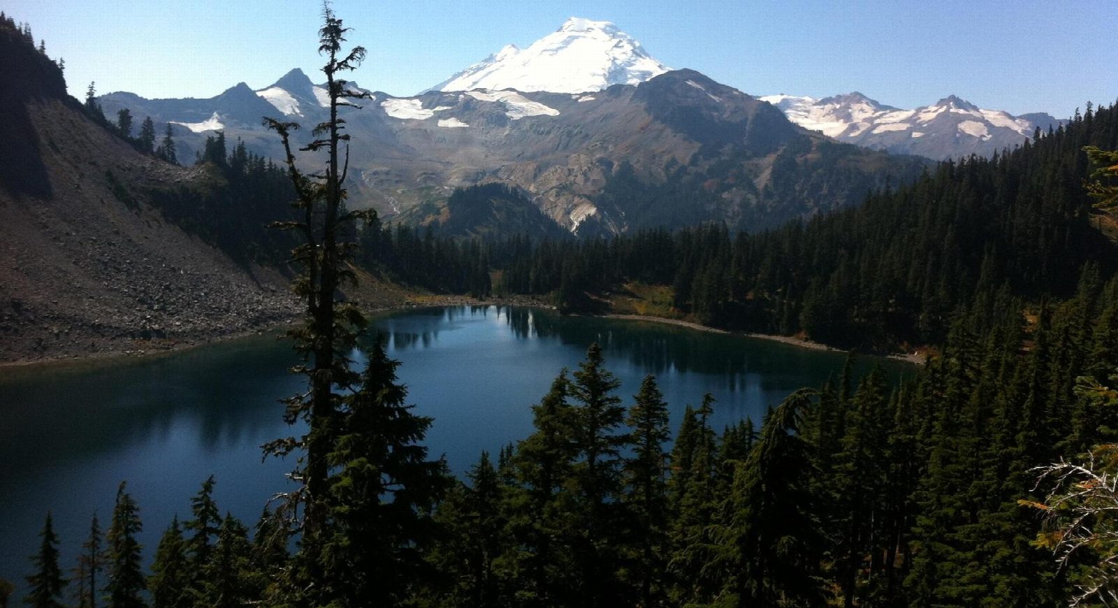 Chain Lakes Loop from Artist Point
