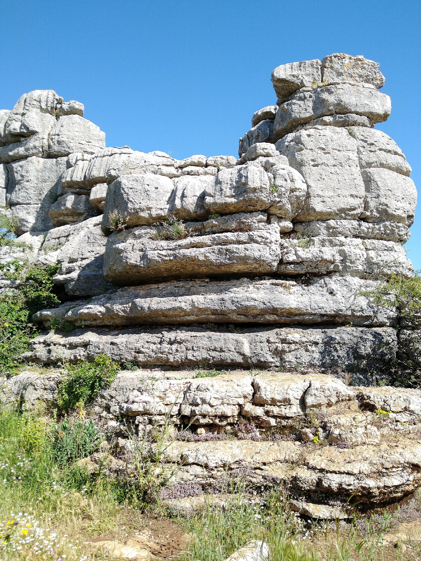 El Torcal de Antequera: the Yellow Route