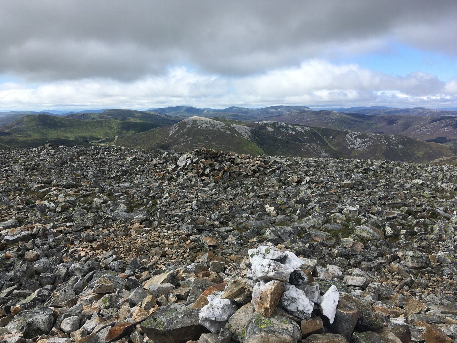 Glas Maol, Cairn of Claise, Carn an Tuirc and Creag Leacach