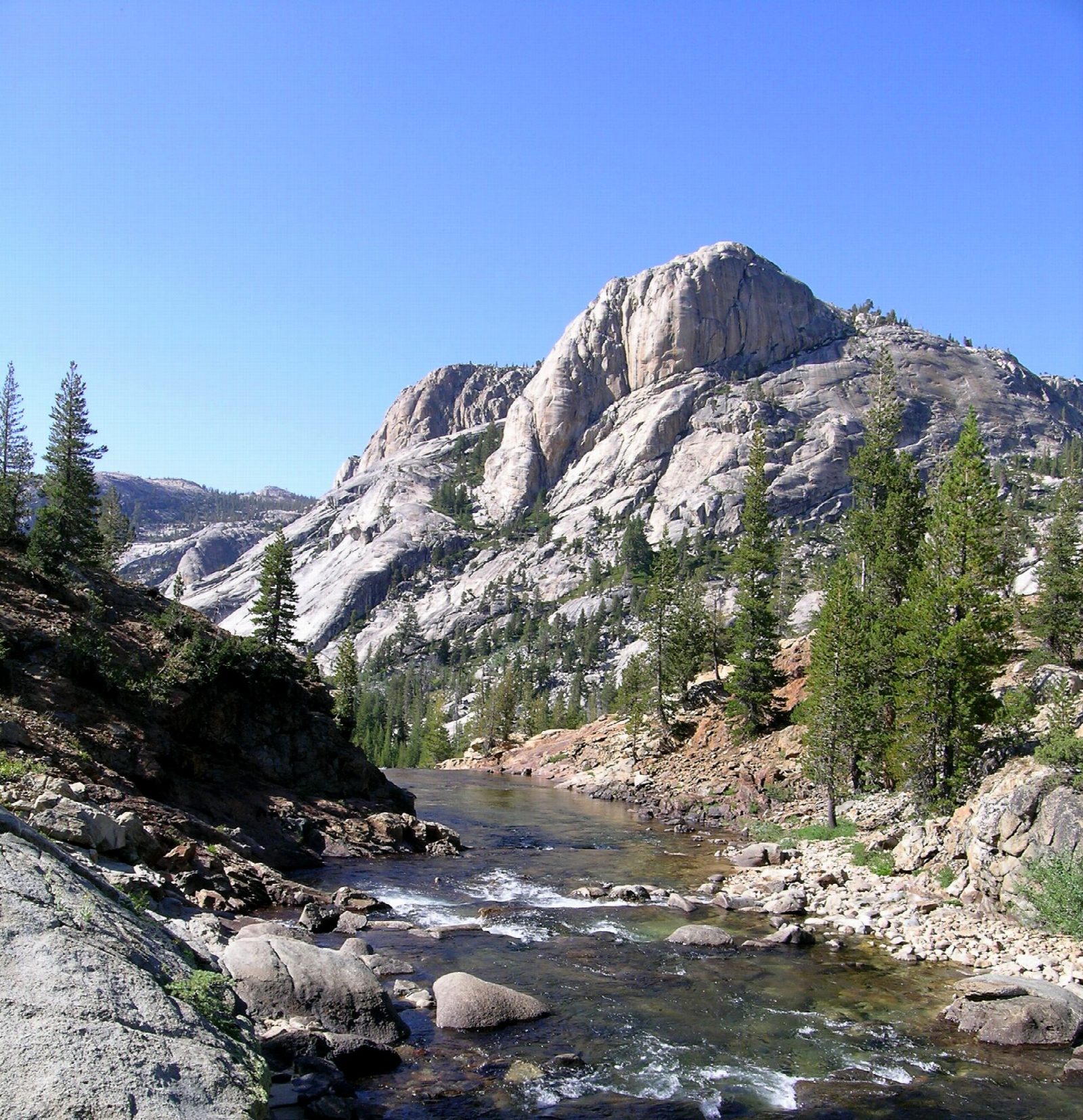 Tuolumne Falls and Glen Aulin