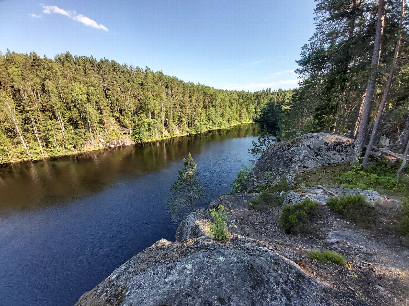 Haukkalampi and Mustalampi in Nuuksio