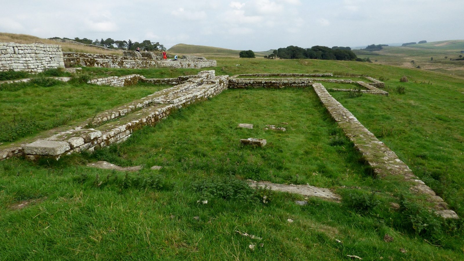 Housesteads, Sewingshields Crags and Broomlee Lough