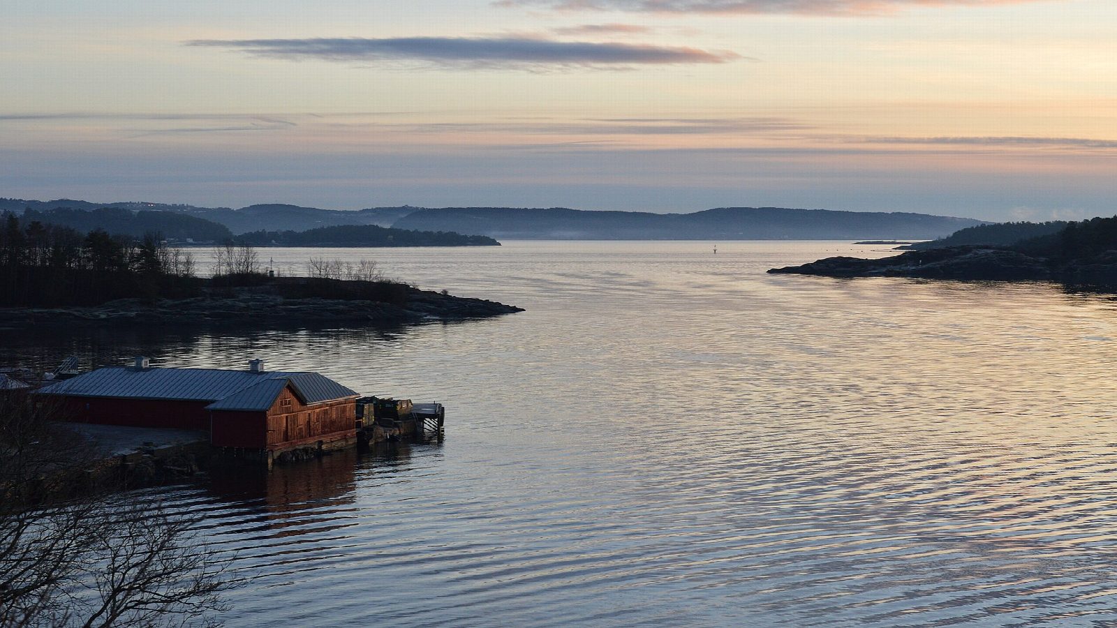 Hovedøya island round