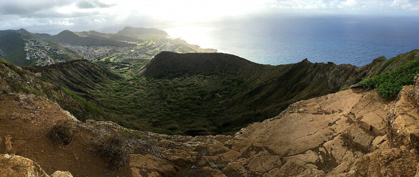 Koko Crater Railway Trail (Koko Head Stairs)
