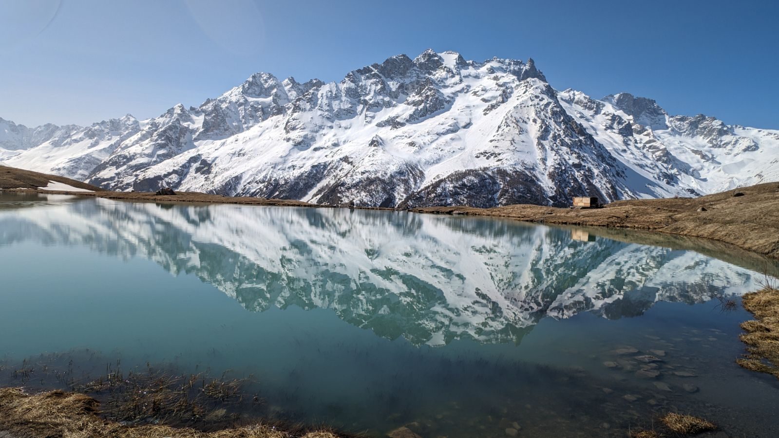 Lac du Pontet from Villar-d'Arène