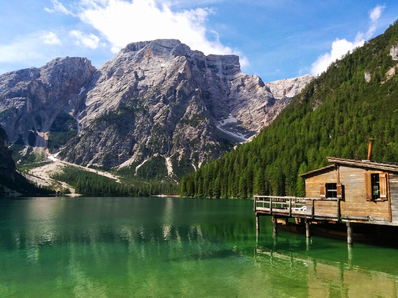 Lago di Braies lakeshore circuit
