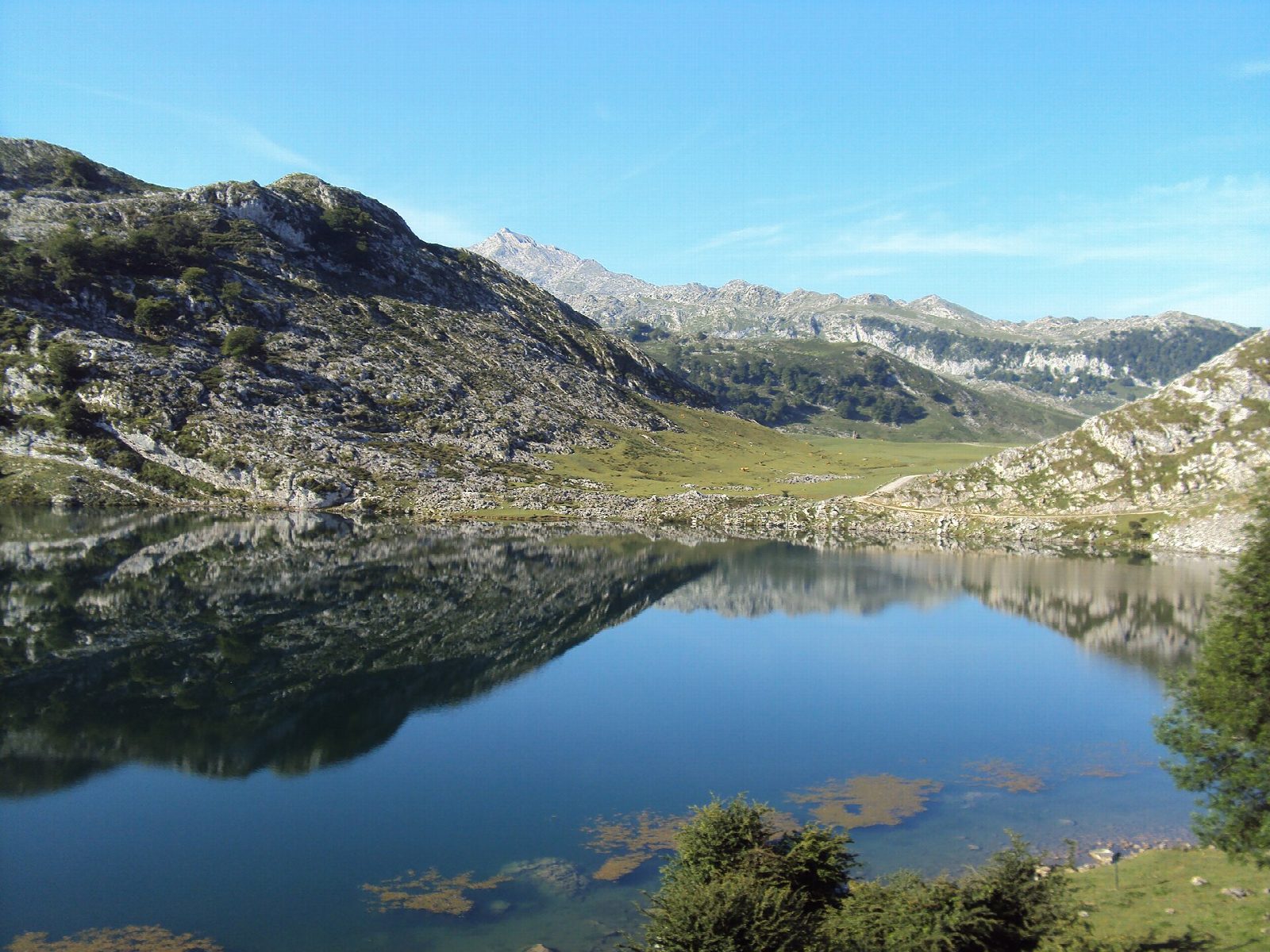 Lakes of Covadonga: Ercina, El Bricial and Enol