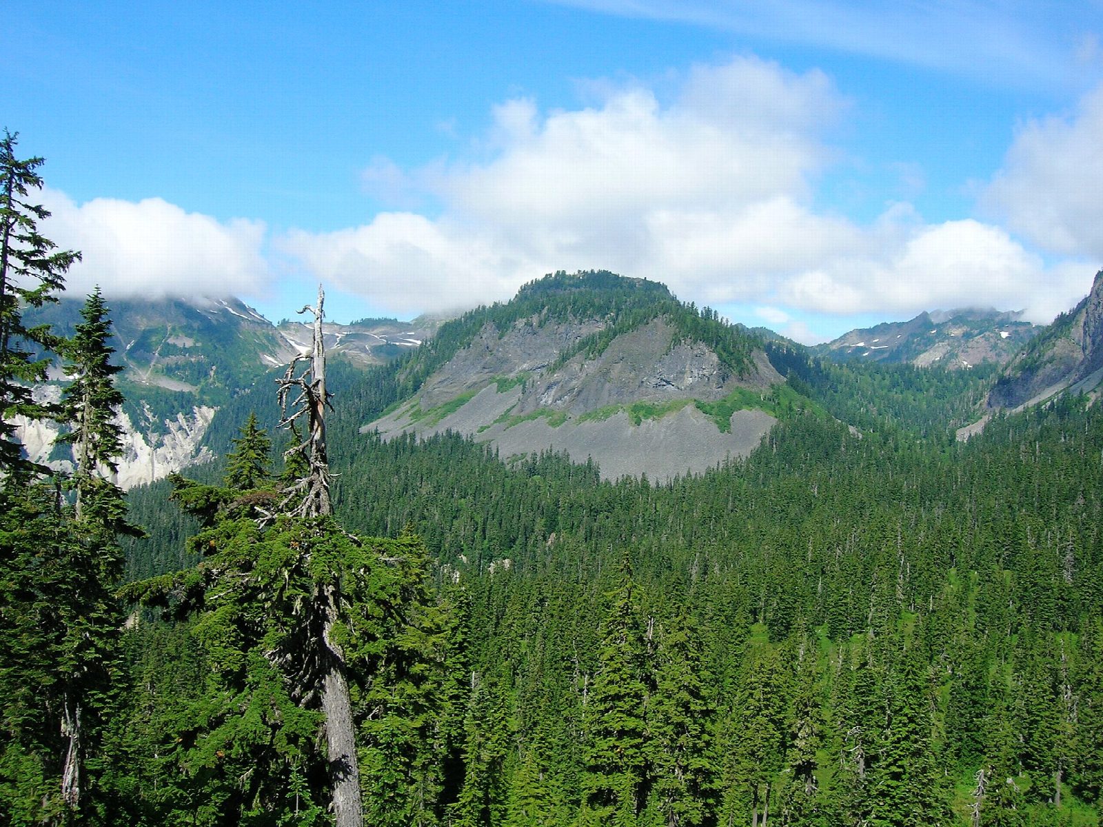 Lake Ann below Mount Shuksan