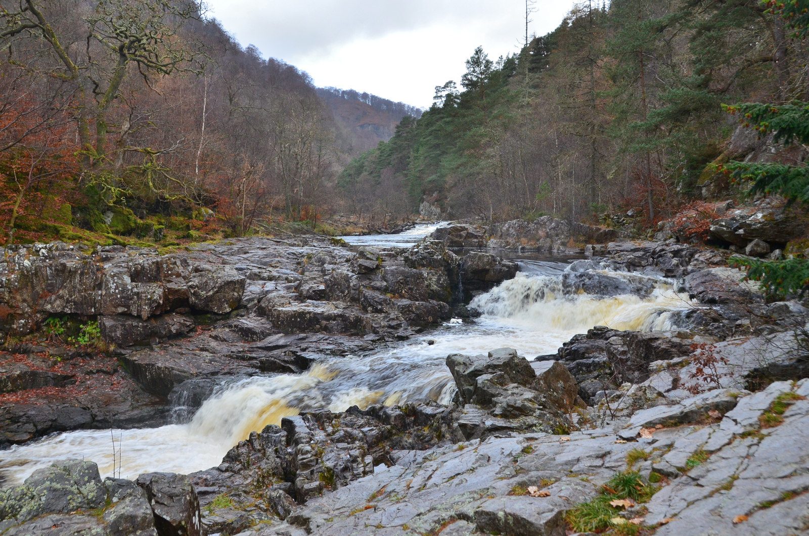 Linn of Tummel and the Coronation Bridge