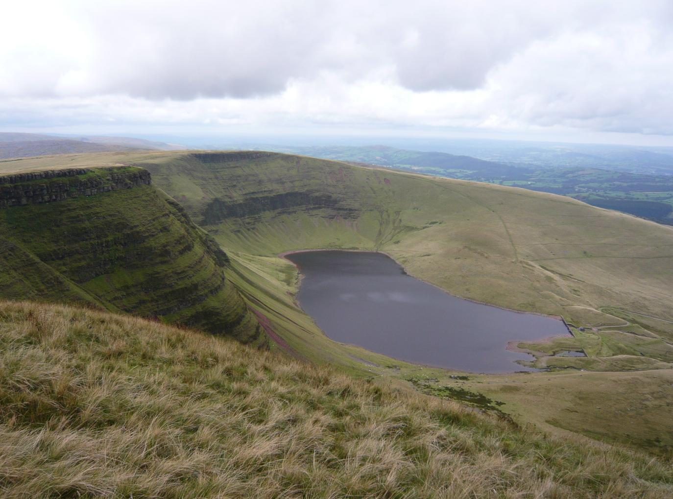 Llyn y Fan Fach and Picws Du
