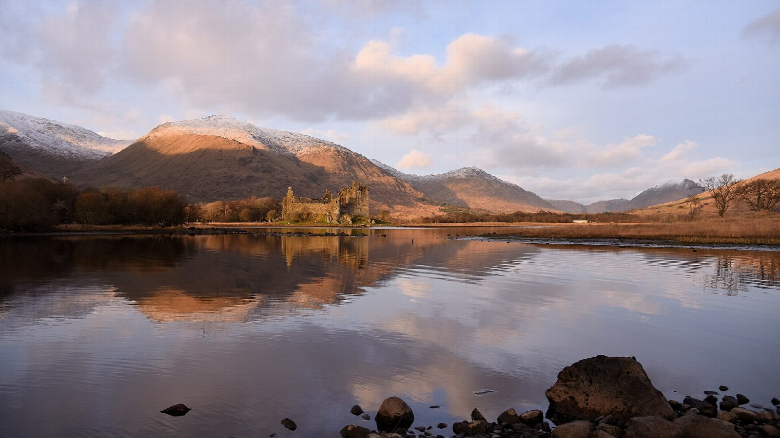 Loch Awe: round the head of the loch from Kilchurn Castle