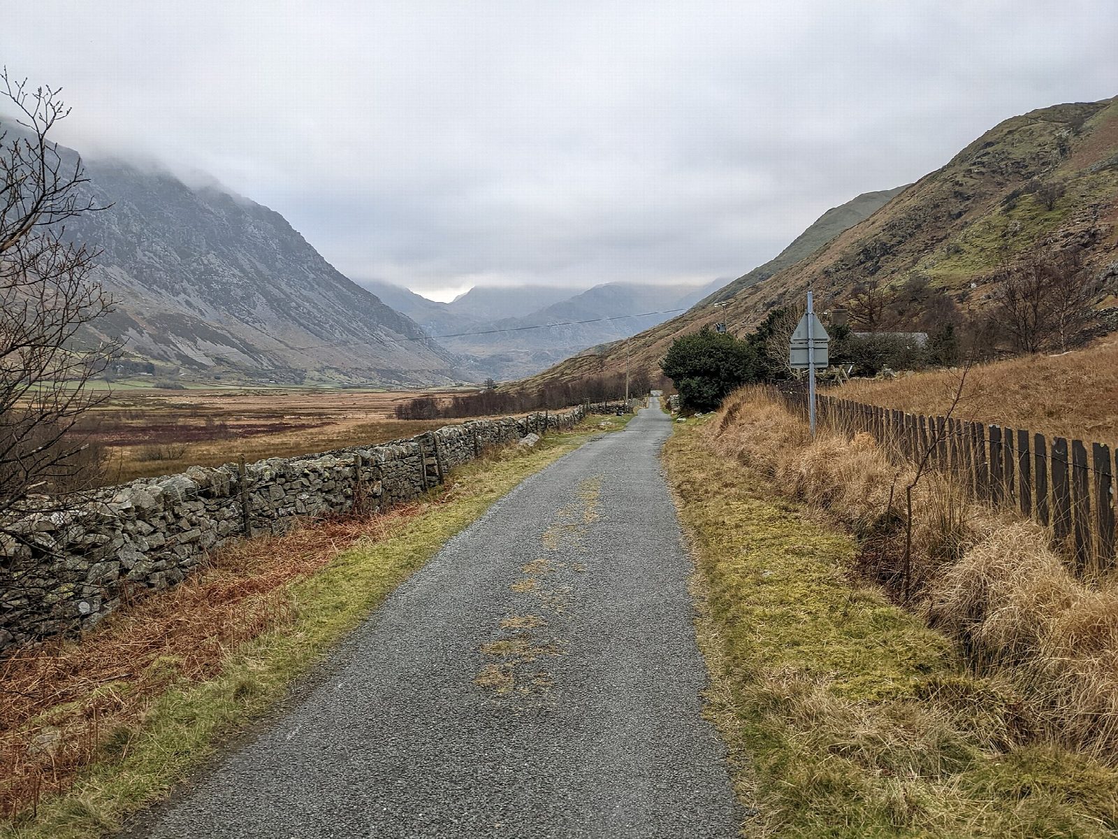 Lôn Las Ogwen from Porth Penrhyn to Llyn Ogwen
