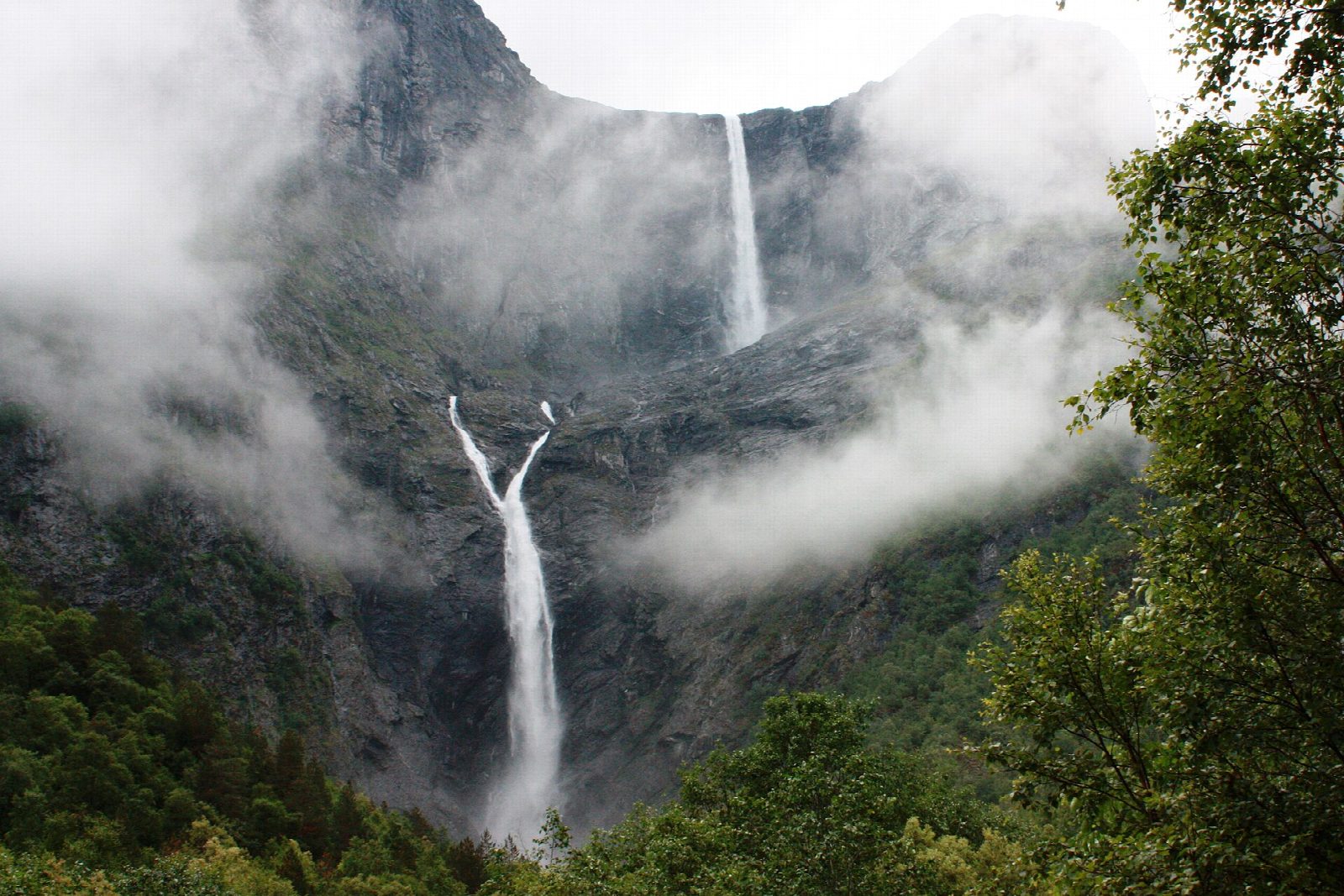 Mardalsfossen from Mardalen