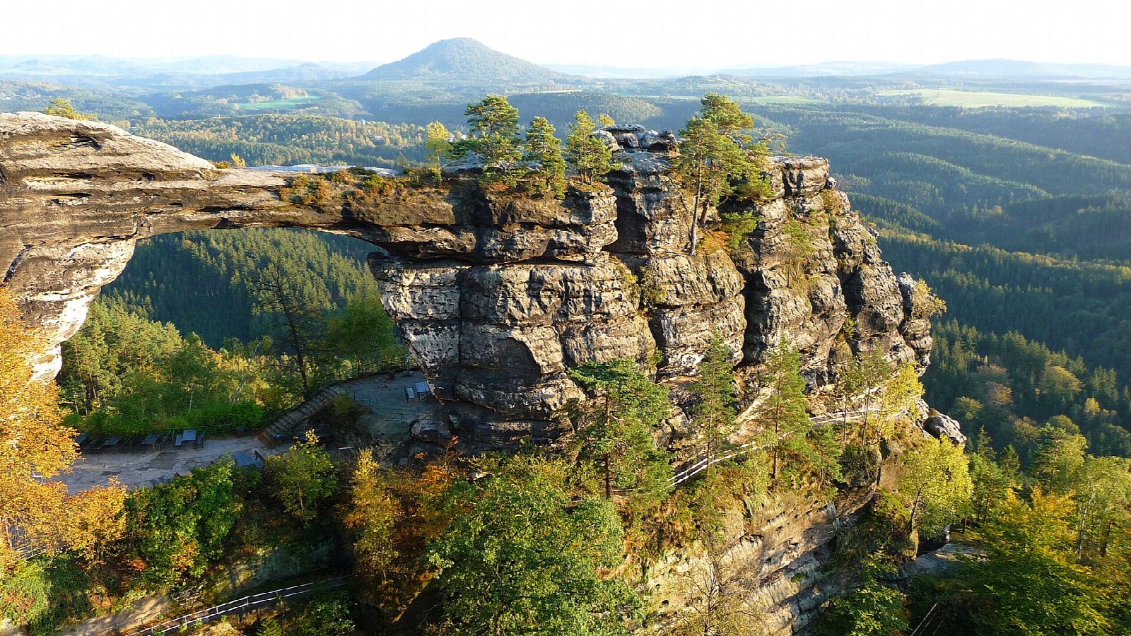 Pravčická brána from Hřensko