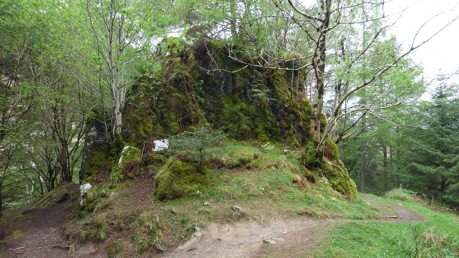 Signal Rock and An Torr, Glencoe