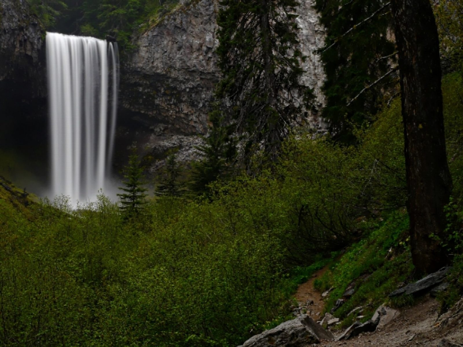 Tamanawas Falls