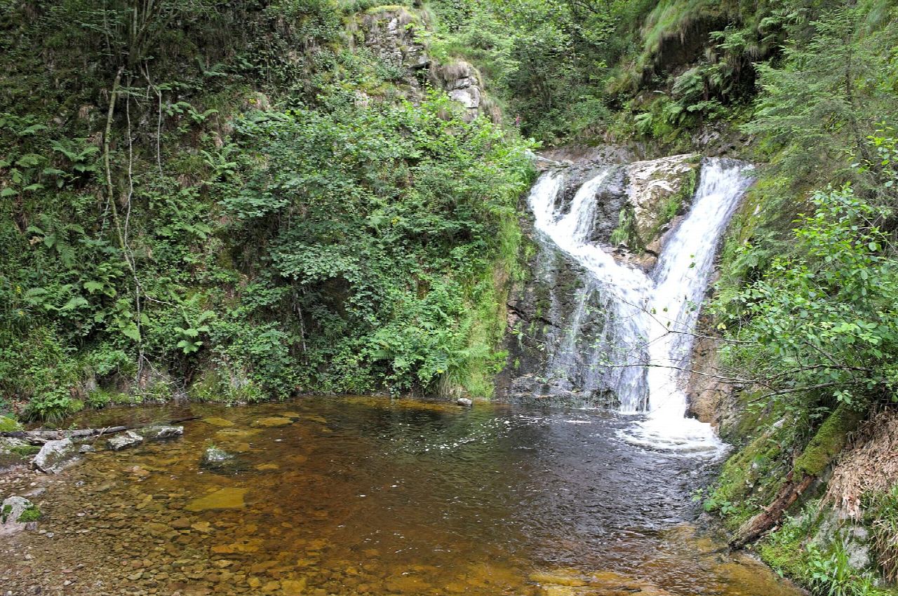 Allerheiligen waterfalls and the monastery ruin from Oppenau-Allerheiligen