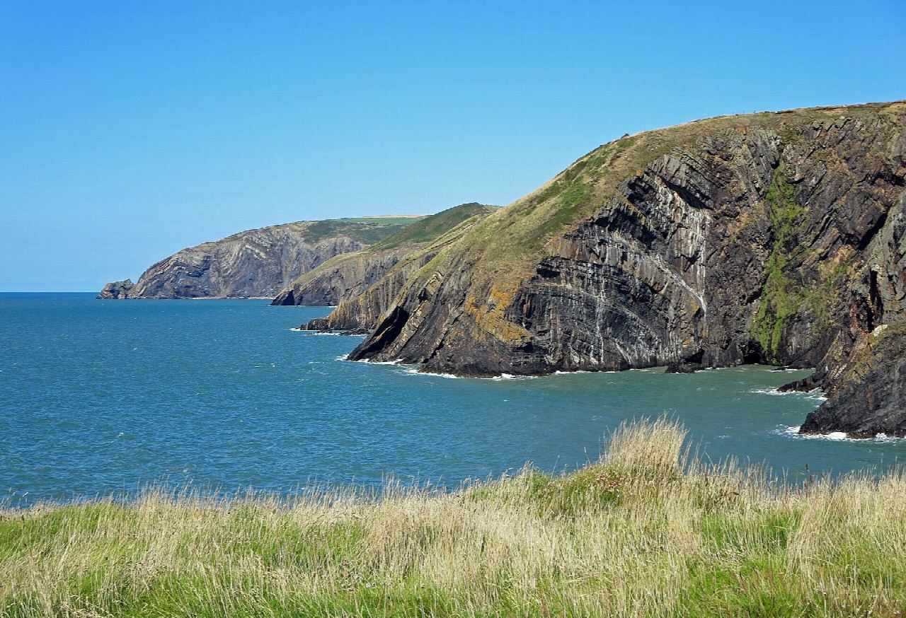 Ceibwr Bay, Pwll y Wrach and Moylgrove