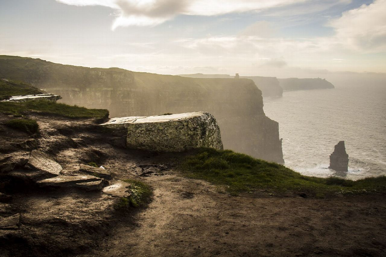 Cliffs of Moher: O'Brien's Tower and the Southern Viewing Platform