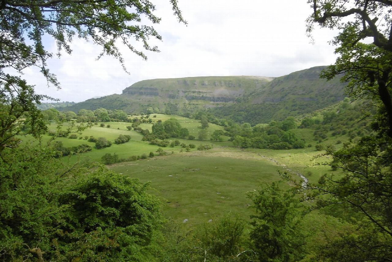 Craig y Cilau nature reserve and the Llangattock escarpment