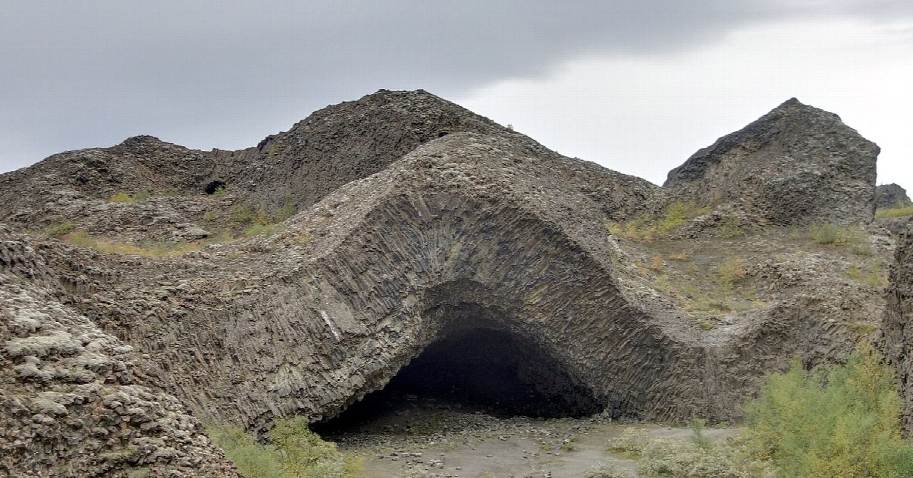 Hljóðaklettar and Rauðhólar from Vesturdalur