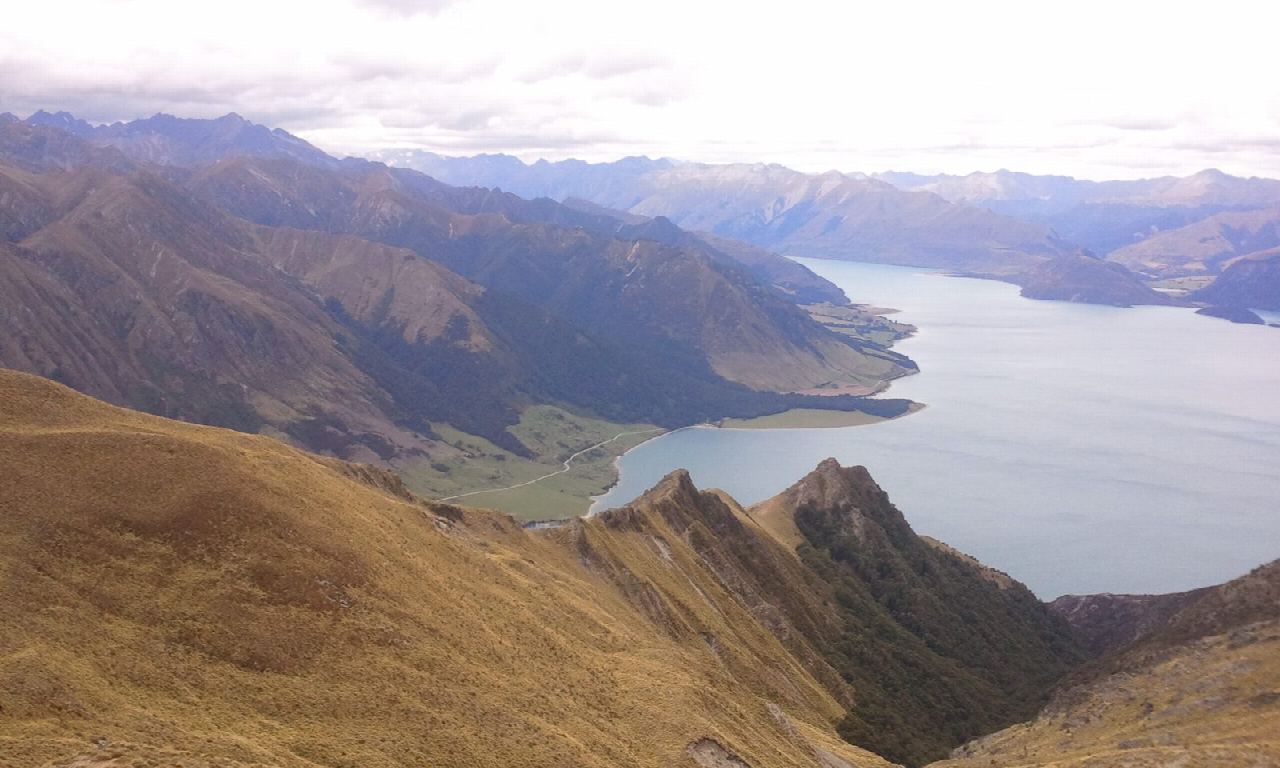 Isthmus Peak above Lake Hāwea