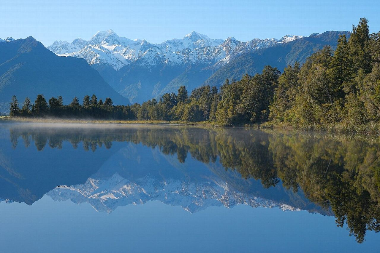 Lake Matheson/Te Ara Kairaumati