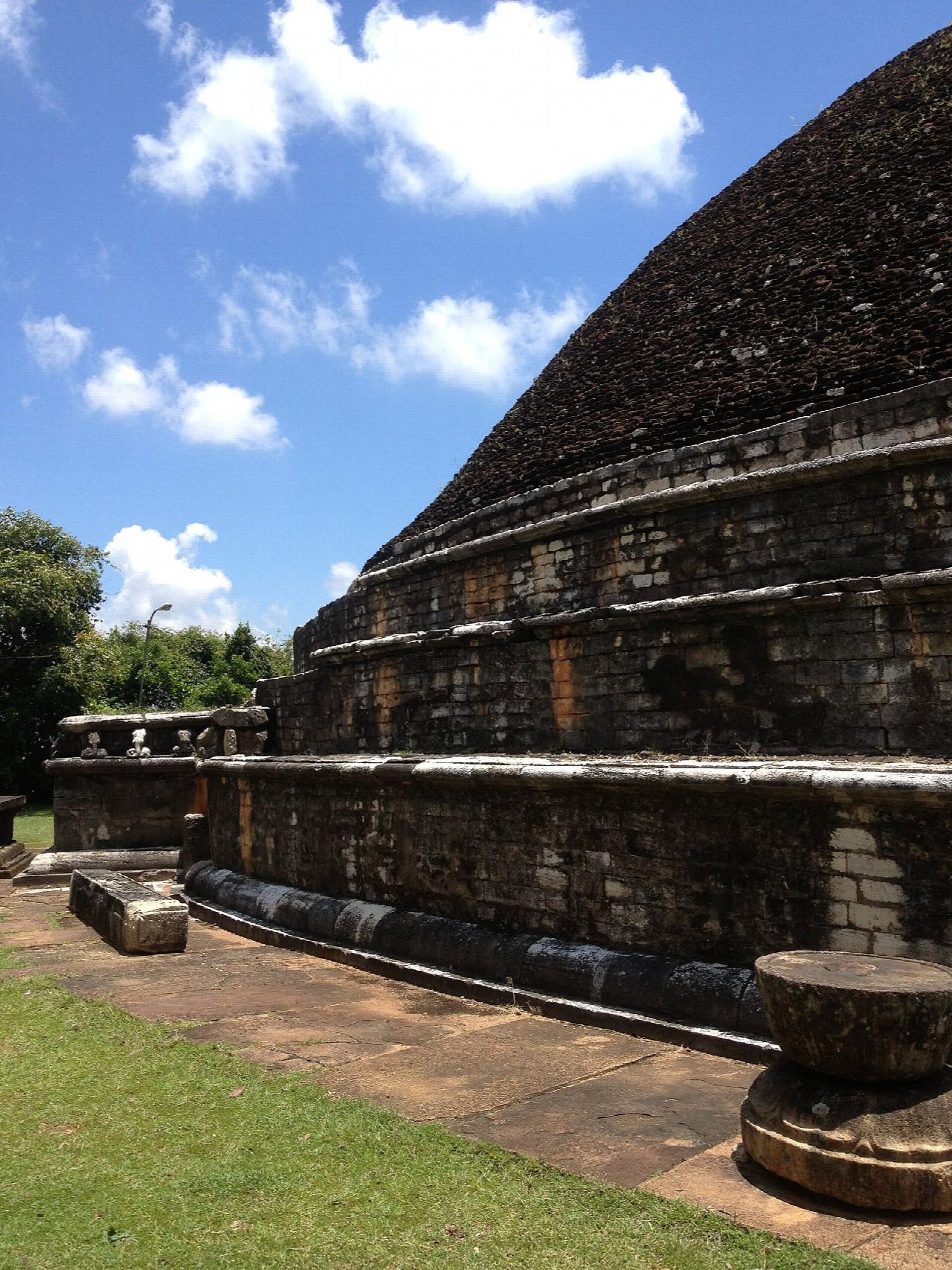 Mihintale, the cradle of Buddhism: the steps to Ambasthala Dagoba