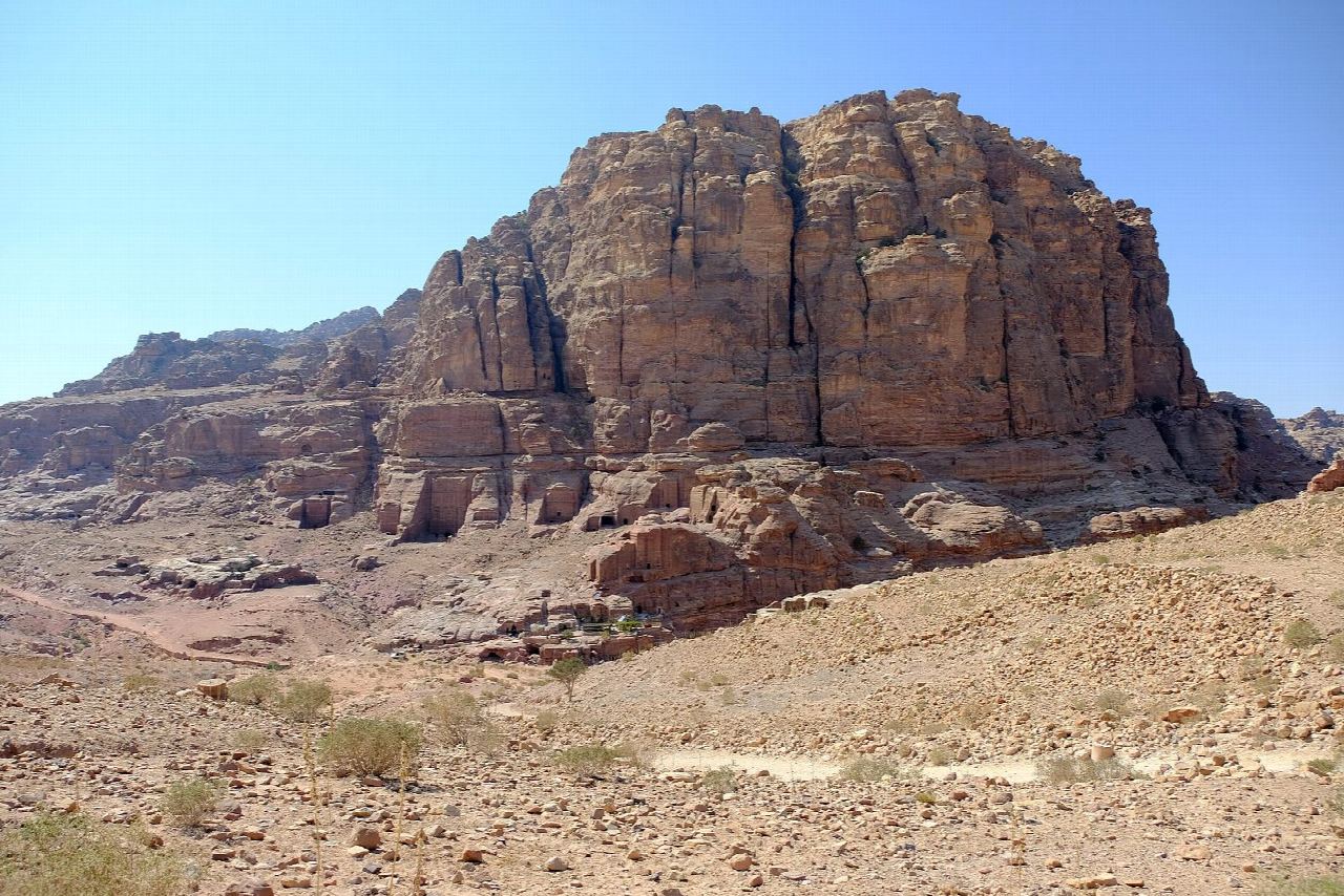 Petra: Umm al-Biyara, the mountain above the city