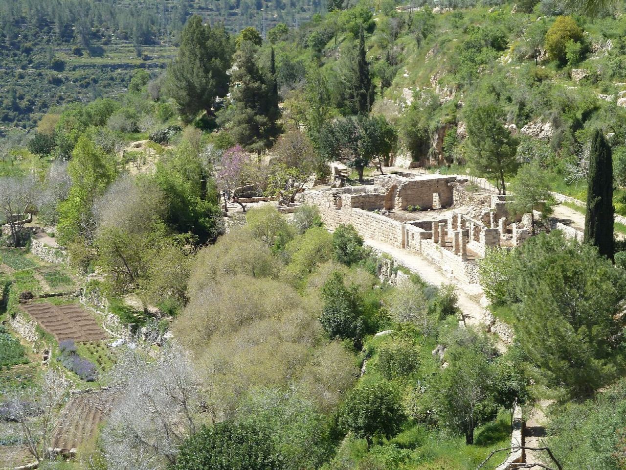 Sataf: Ein Bikura, Ein Sataf and the terraces