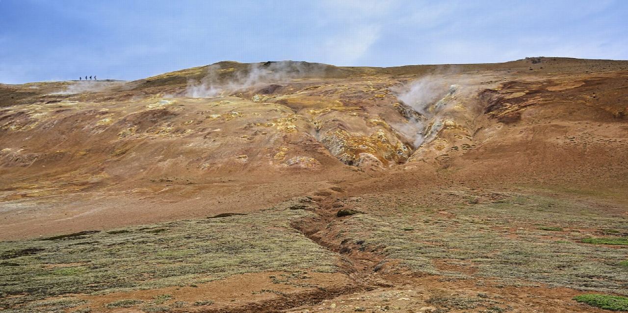 Seltún hot springs and Hverafjall at Krýsuvík