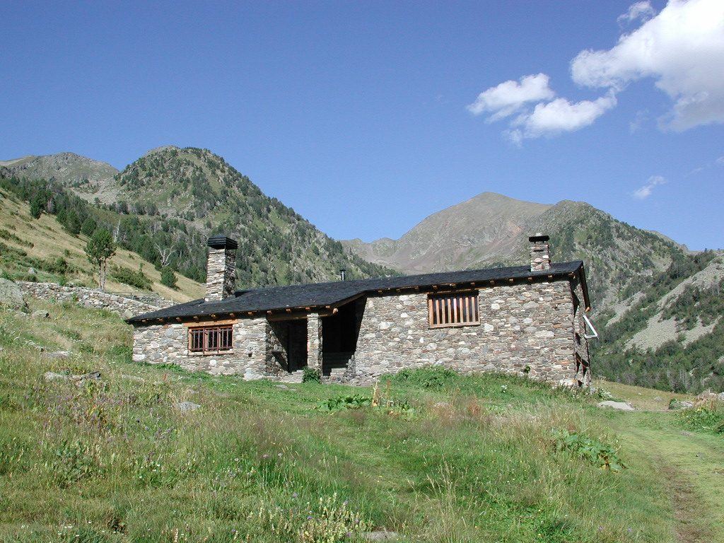 Vall de Sorteny: the botanical garden and the Borda de Sorteny
