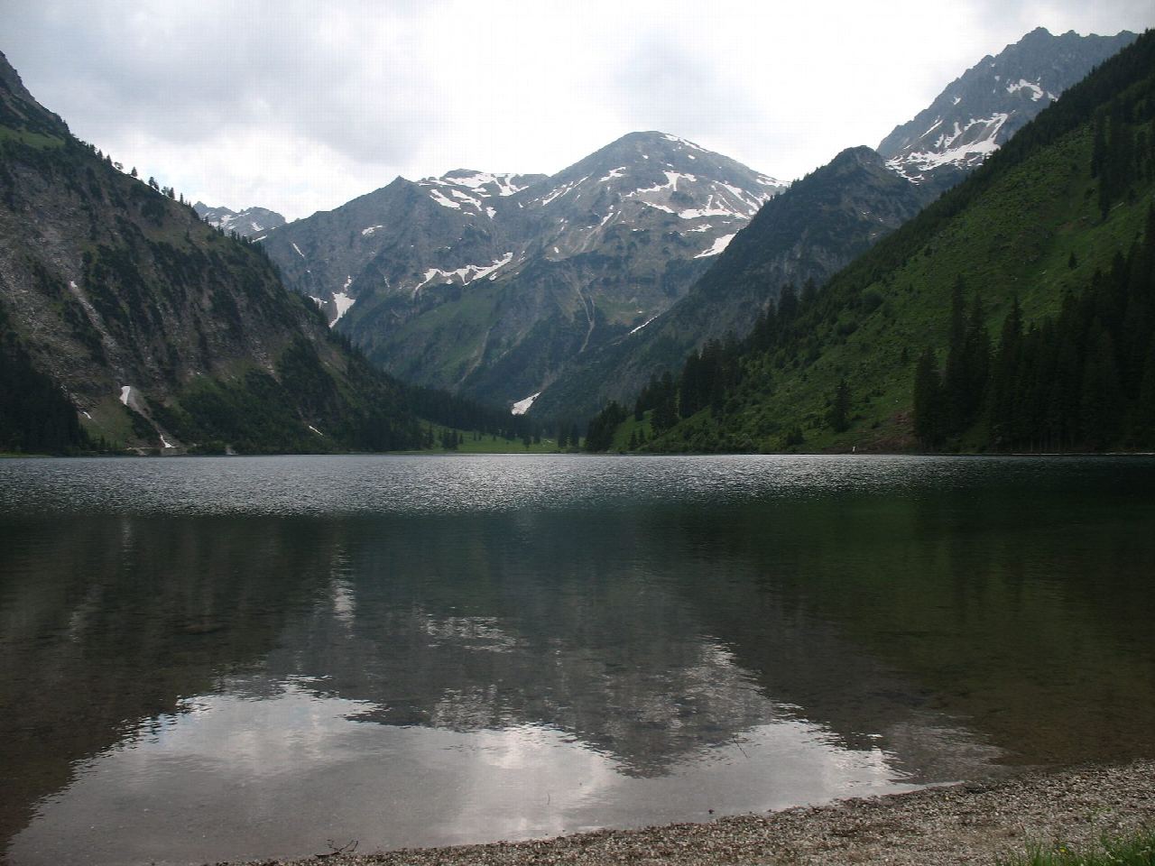 Vilsalpsee and the Vilsalpe from Tannheim