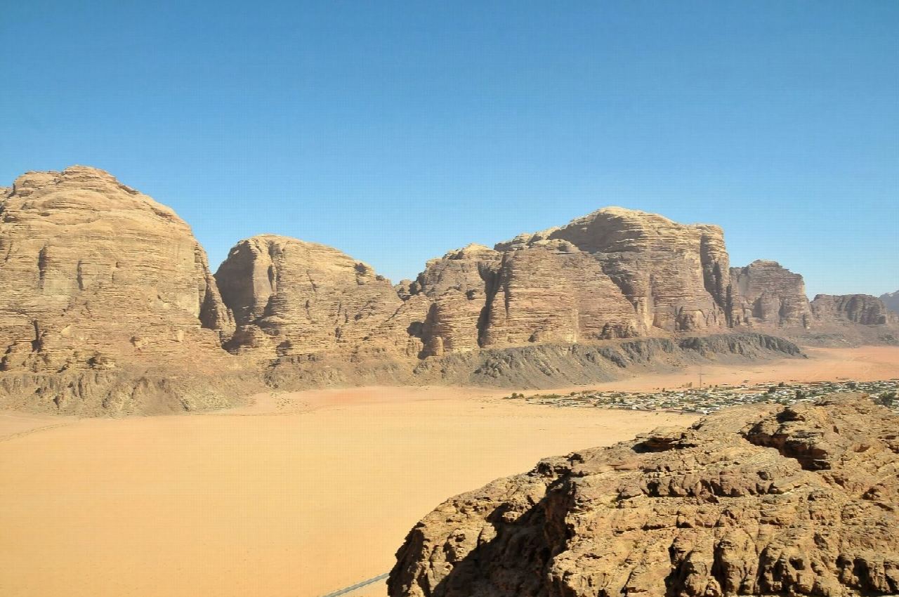 Wadi Rum: Rum village to Ain Shallaleh and the Nabataean temple